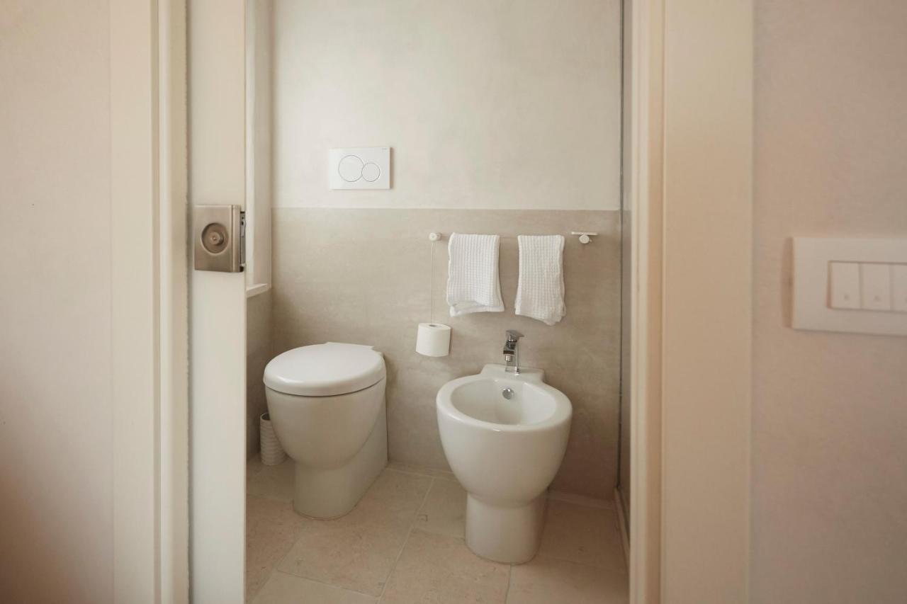 シローロ Nilu Relais Bed & Breakfast エクステリア 写真