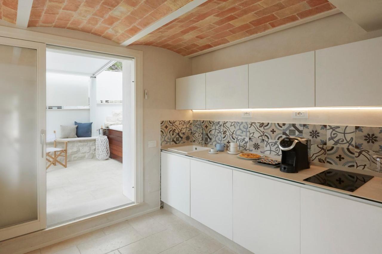 シローロ Nilu Relais Bed & Breakfast エクステリア 写真